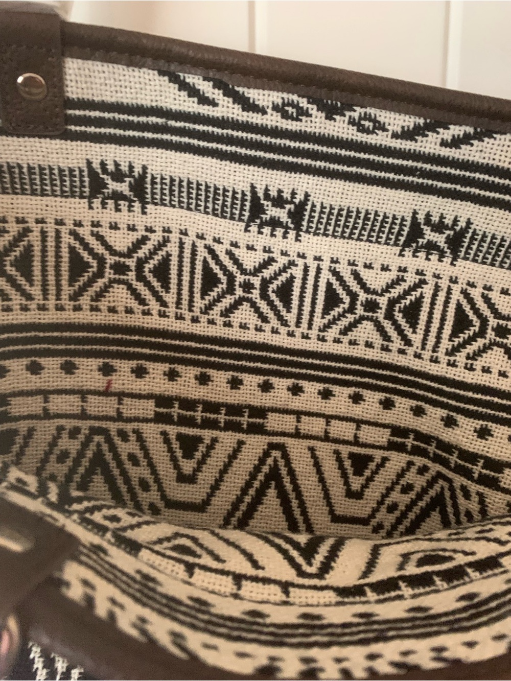 Thirty-One Reversible Tote - Picture 9 of 9